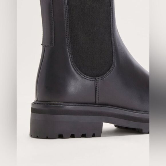 NEW EVERLANE Lug Chelsea Boot in Black Leather - Picture 6 of 9